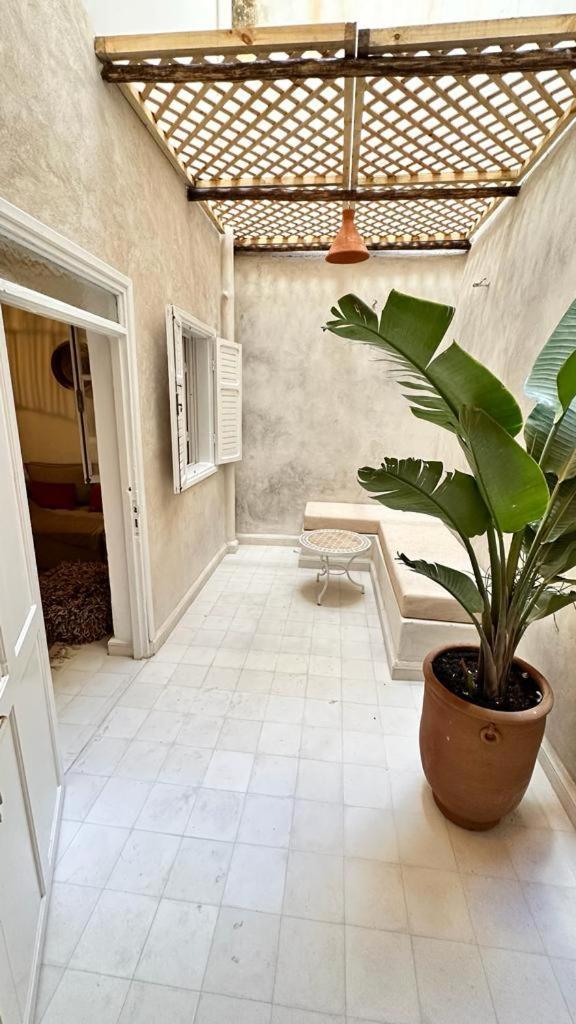 En Plein Coeur De La Medina Apartment Essaouira Bagian luar foto
