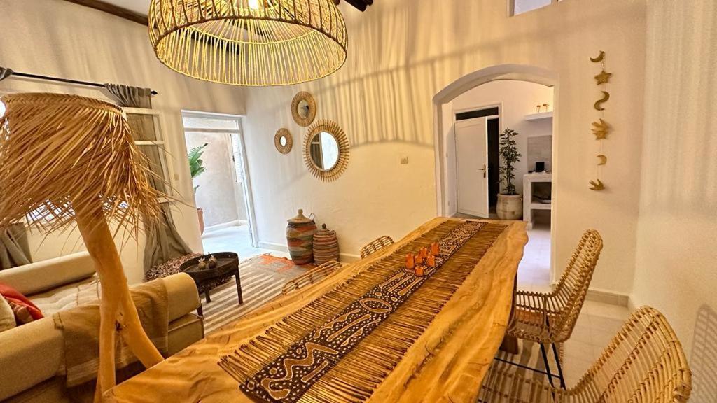 En Plein Coeur De La Medina Apartment Essaouira Bagian luar foto